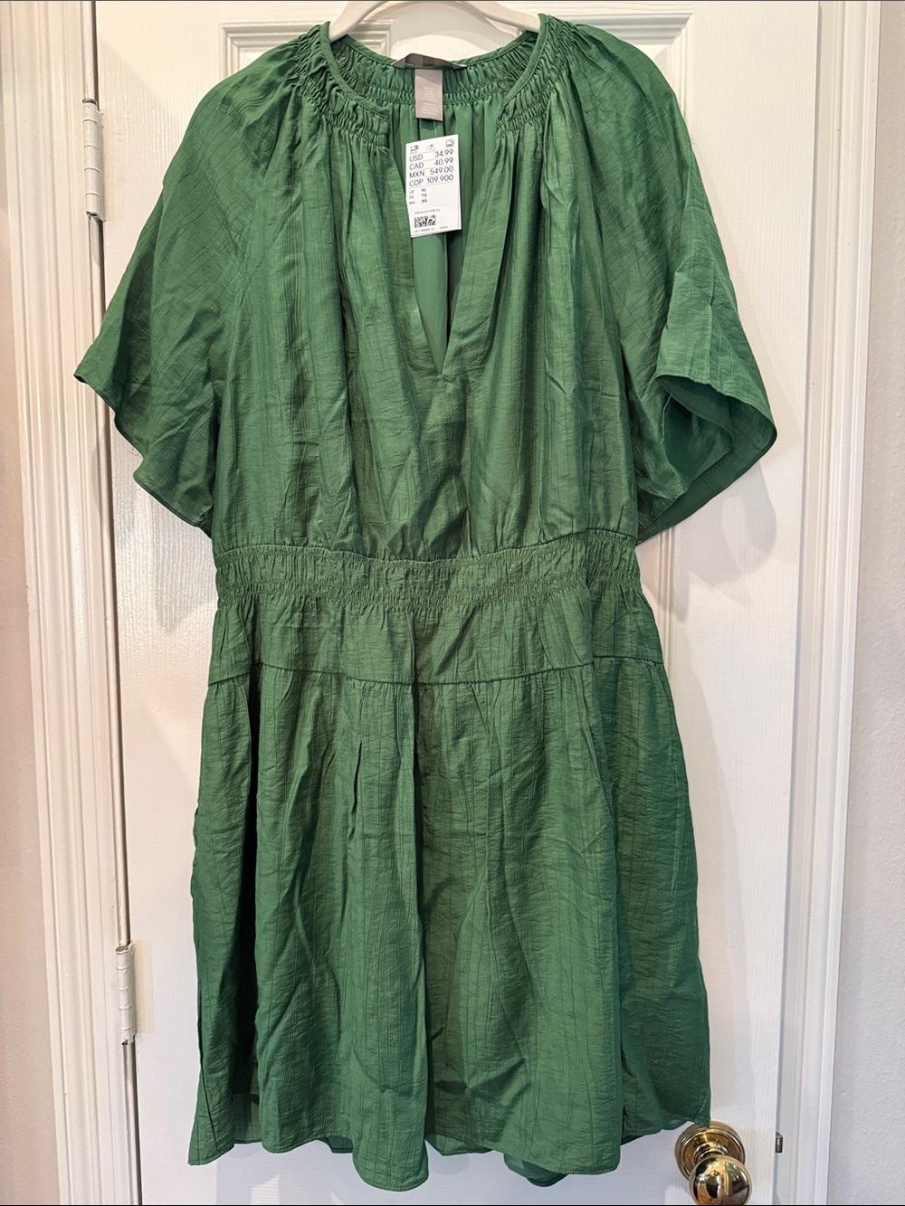 H&M Green Flutter Sleeve Smocked Dress